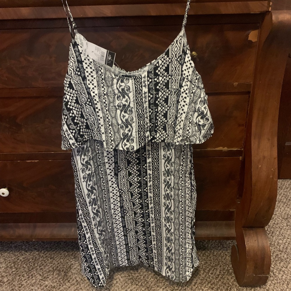 NWT/Rue21 Dress/Size Large Juniors